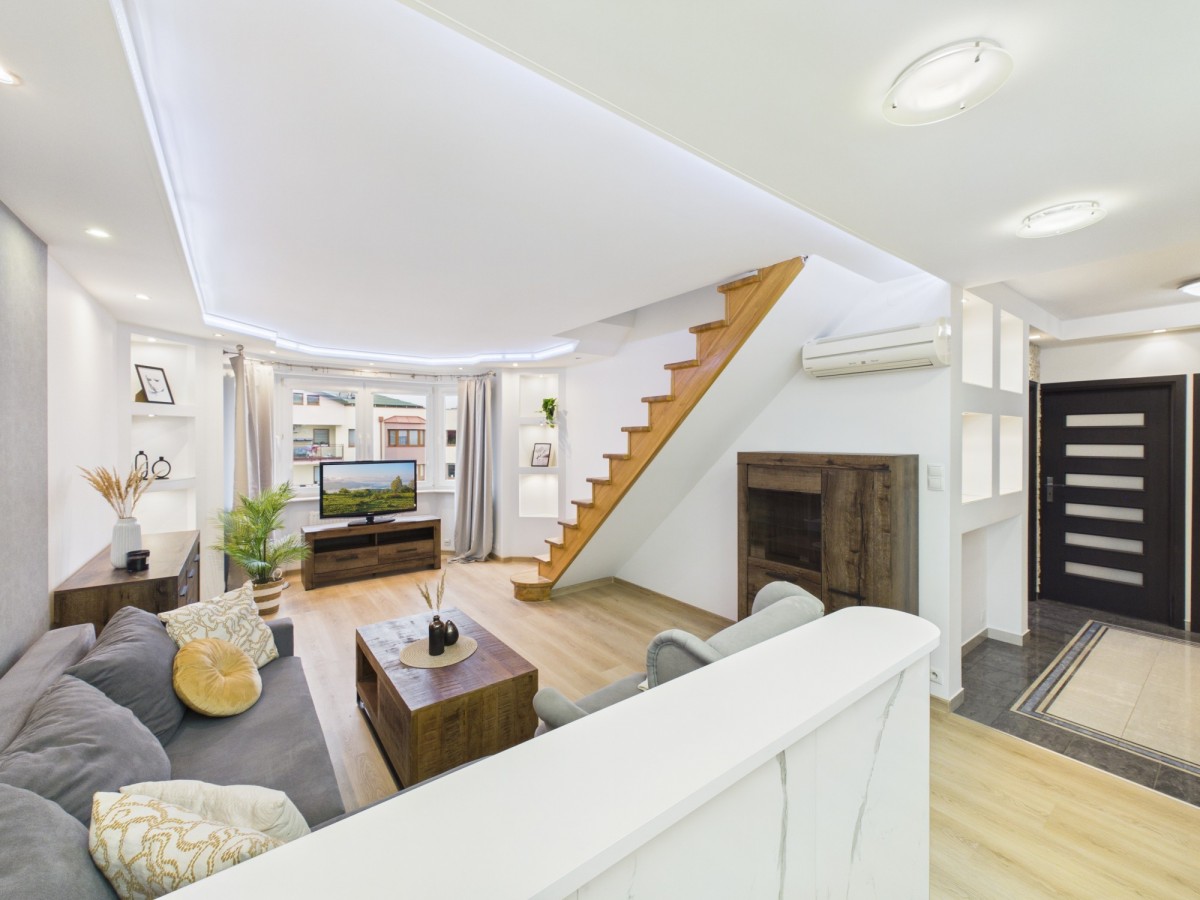 Dwupoziomowe mieszkanie | 4 pokoje | 82 m² | Ursus — zdjęcie 3