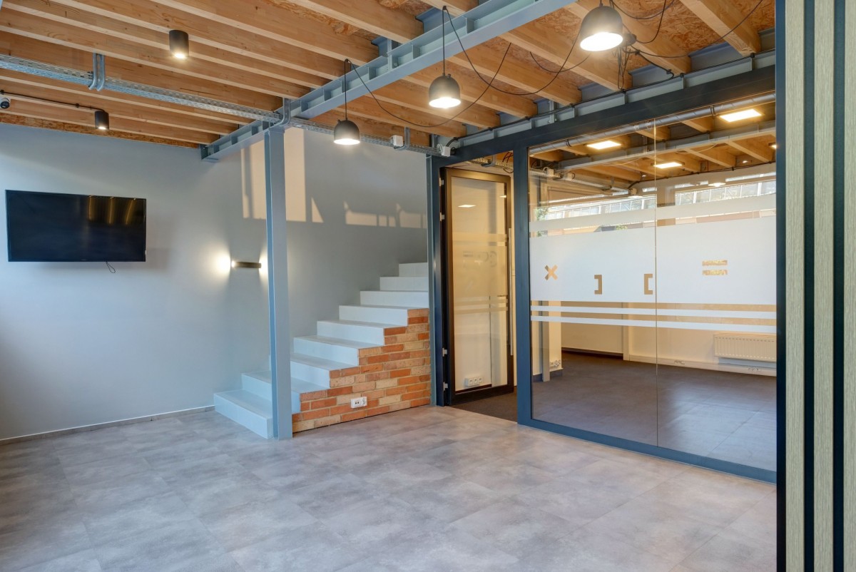 Nowoczesne biuro 170 m² | Open Space | Parking — zdjęcie 5