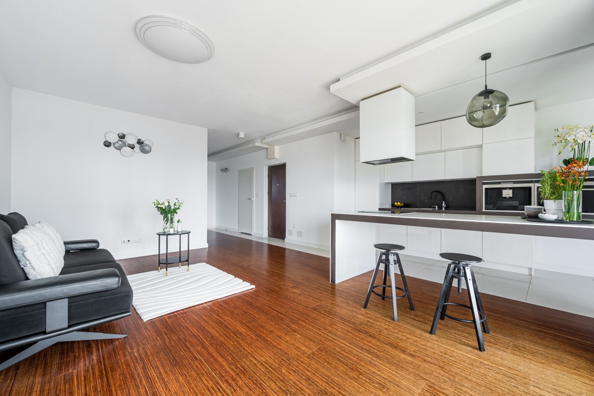 Apartament z widokiem na centrum: Muranów — zdjęcie 1