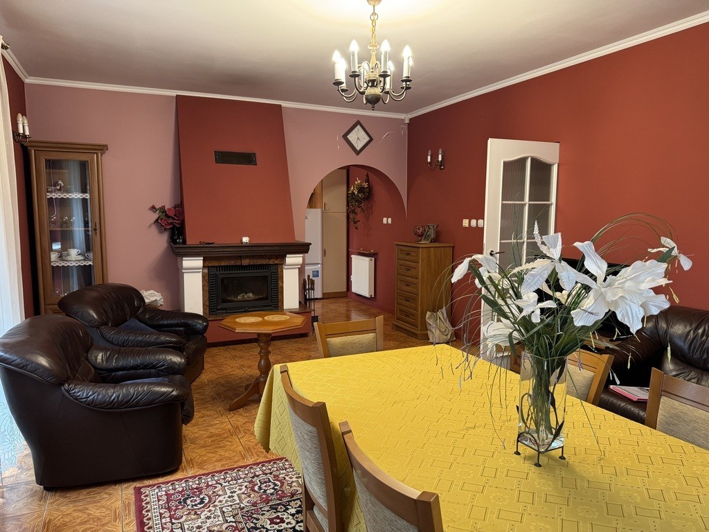 DOM 160 M²  5 POKOI  DZIAŁKA 2200 M — zdjęcie 3