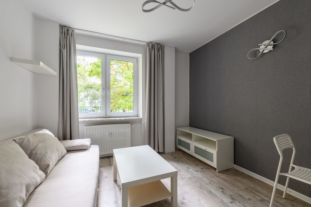 Osowska  kawalerka 17,5 m²  gotowa od zaraz — zdjęcie 2