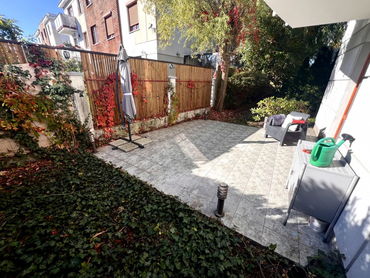 3 pokoje (70 m²) z dużym ogrodem i tarasem — zdjęcie 2