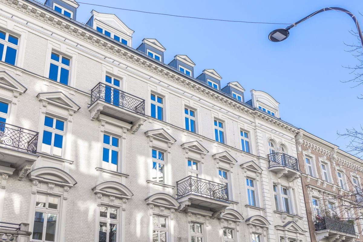 Piętro w kamienicy po renowacji przy Pl. 3 Krzyży — zdjęcie 5