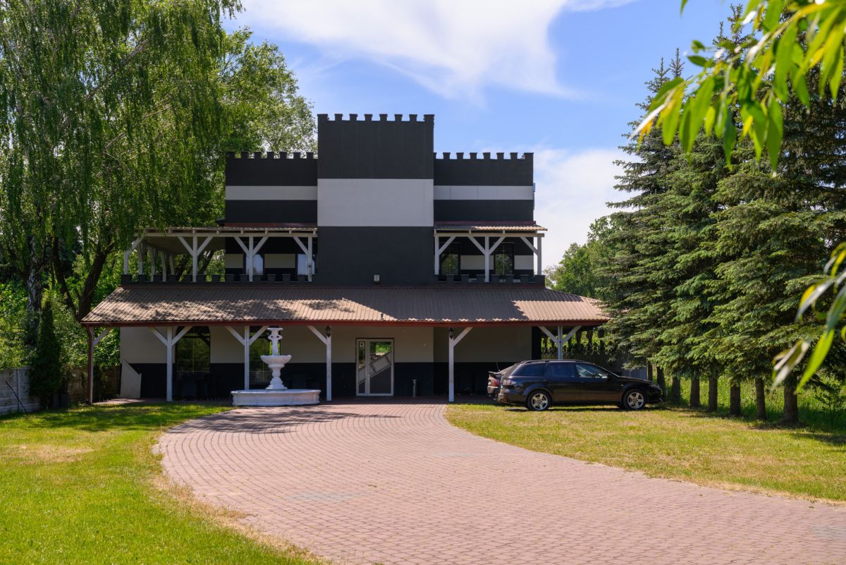 Zabudowana działka inwestycyjna — zdjęcie 2