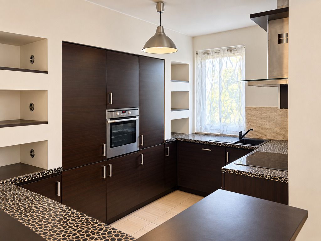 4-pokojowe mieszkanie 80 m² z balkonem i miejscem — zdjęcie 3