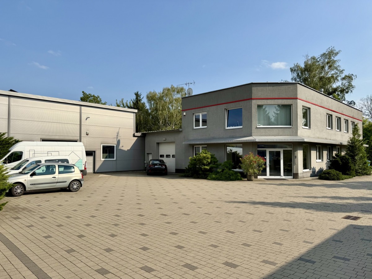 PIASTÓW gotowy obiekt produkcyjno magazynowy — zdjęcie 2