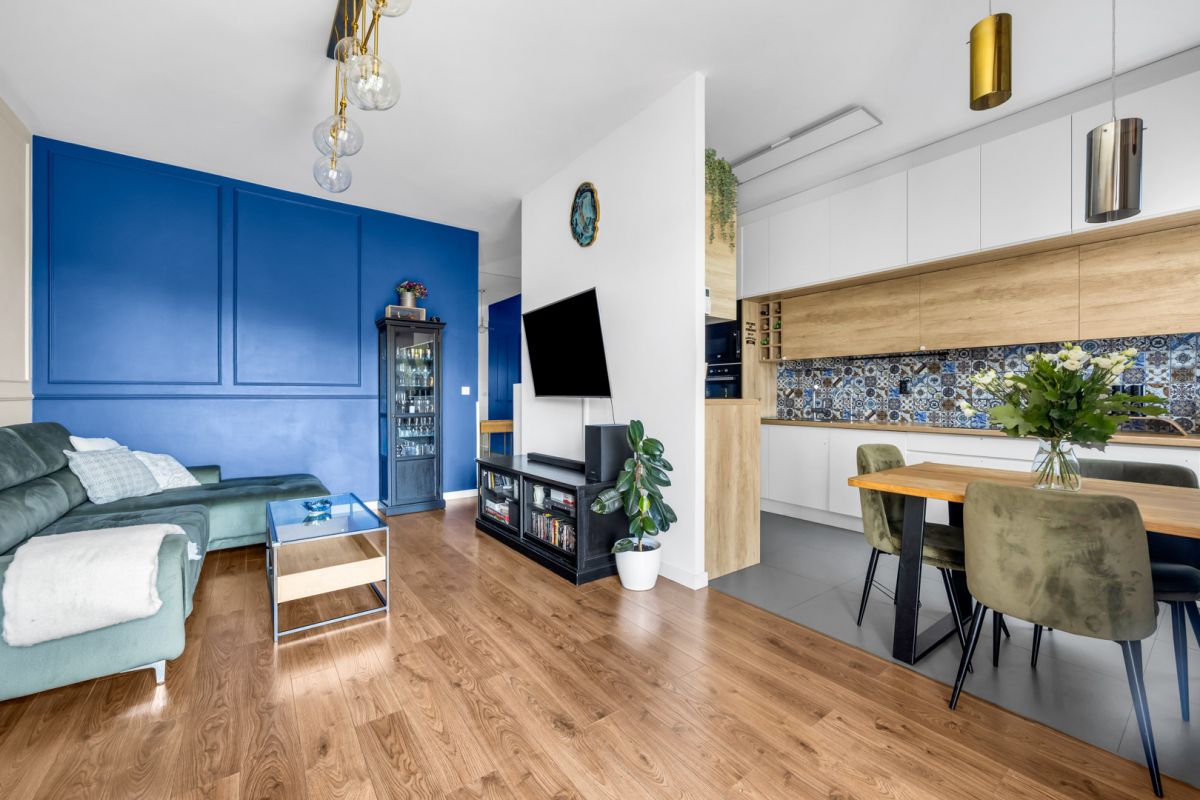 73 m² | 3 pokoje | wysokie wnętrze | Duży Balkon — zdjęcie 5