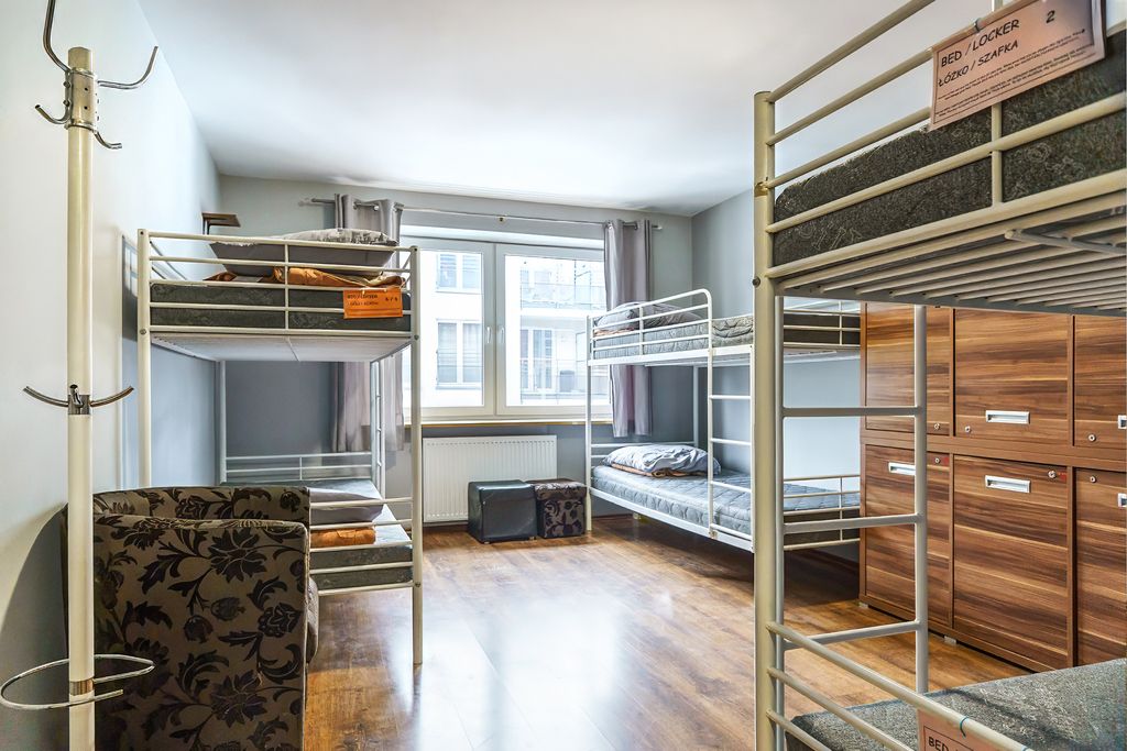 Warszawa Praga Pd kamienica, hotelik — zdjęcie 2