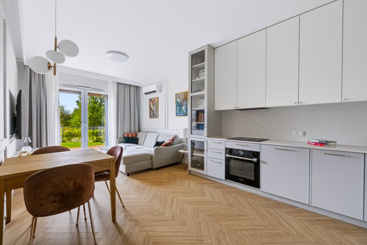 MIESZKANIE 3-POKOJOWE Z OGRODEM 55 M² — zdjęcie 2