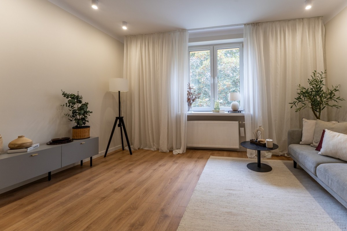 Wola  2 pokoje 48m²  Ciche, jasne  Metro, parki — zdjęcie 5