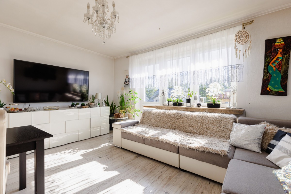 Dom 155m² z działką 1 075 m² | Dobra lokalizacja — zdjęcie 5
