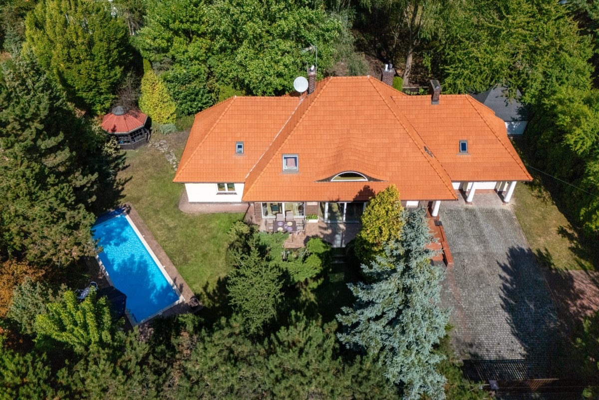 Dom z basenem na sprzedaż I Ursynów I Józefosław — zdjęcie 2