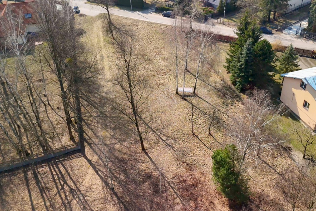 Działka 1428m² w Milanówku - warunki zabudowy — zdjęcie 3