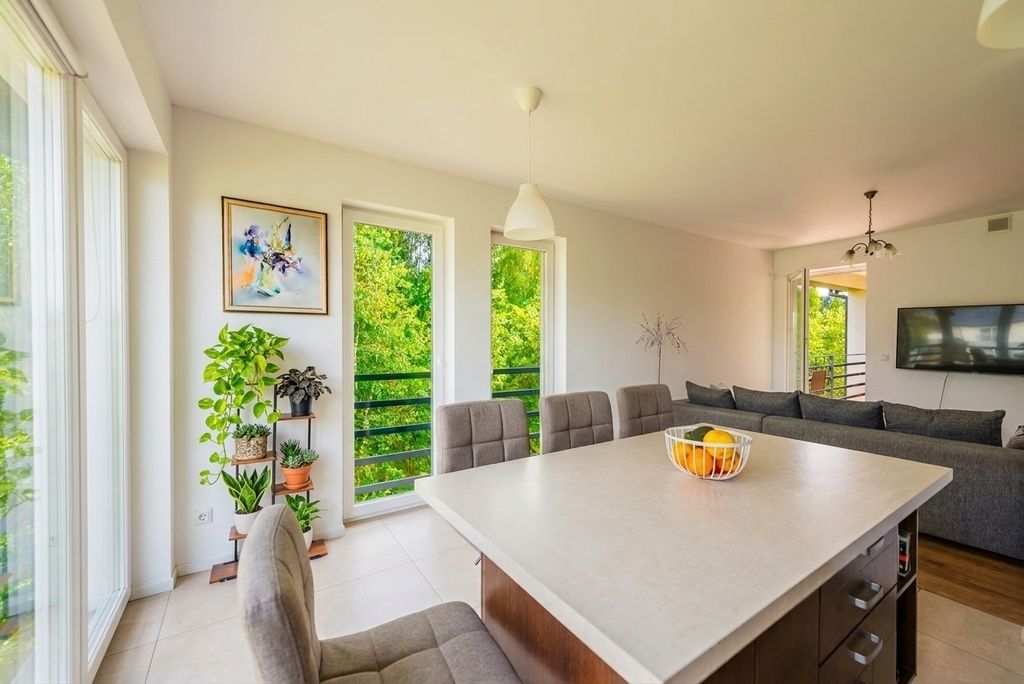 Śpij dłużej, pies wyjdzie sam! 115m², 5 pokoi — zdjęcie 1