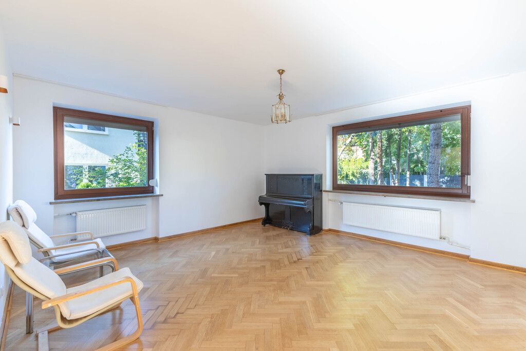Wilanów  Dom z ogrodem, sauną i siłownią  250 m² — zdjęcie 1