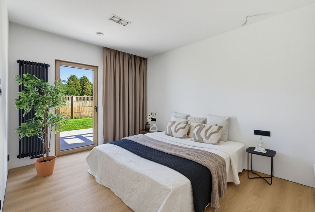 Parterowy  4pok  działka 1249 m²  wygodny układ — zdjęcie 5