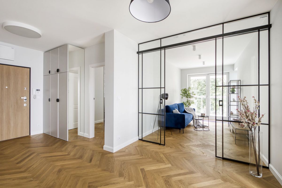 Apartament przy metrze Wierzbno, z garażem! — zdjęcie 2