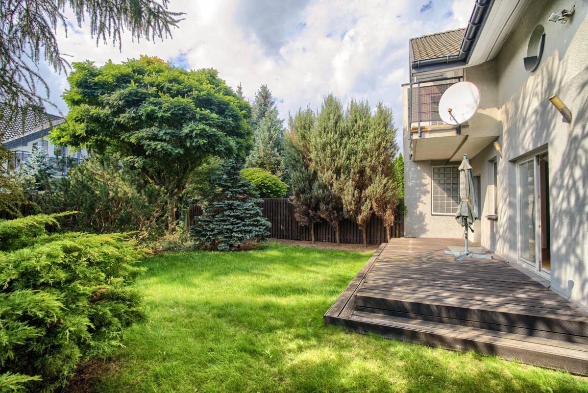 Wawer ul. Nad Wisłą dom 170 m2 działka 378 m2 — zdjęcie 2