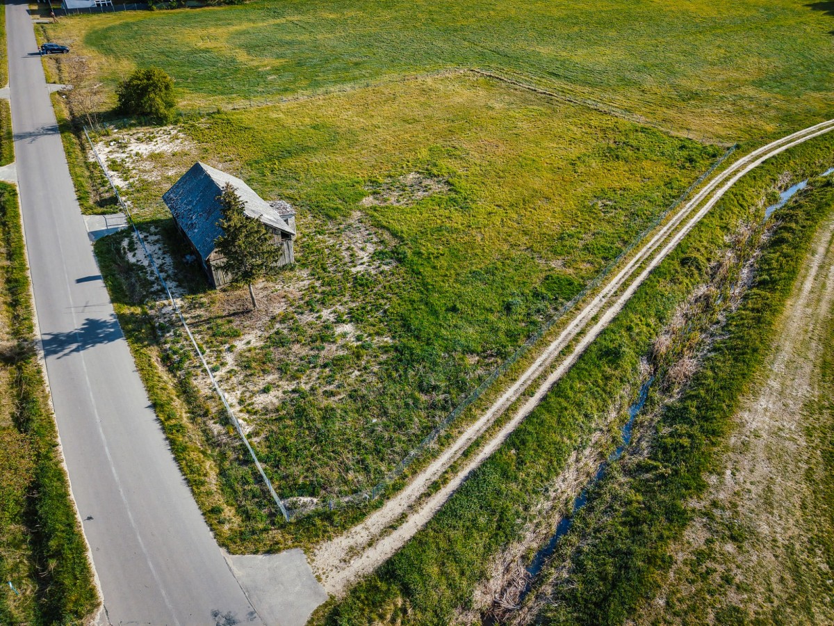 Działka budowlana nad Jeziorem Urszulewskim — zdjęcie 4