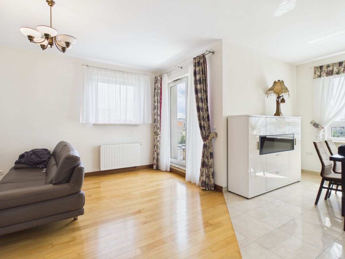 apartament, 3 pokoje, komfort, garaż — zdjęcie 3