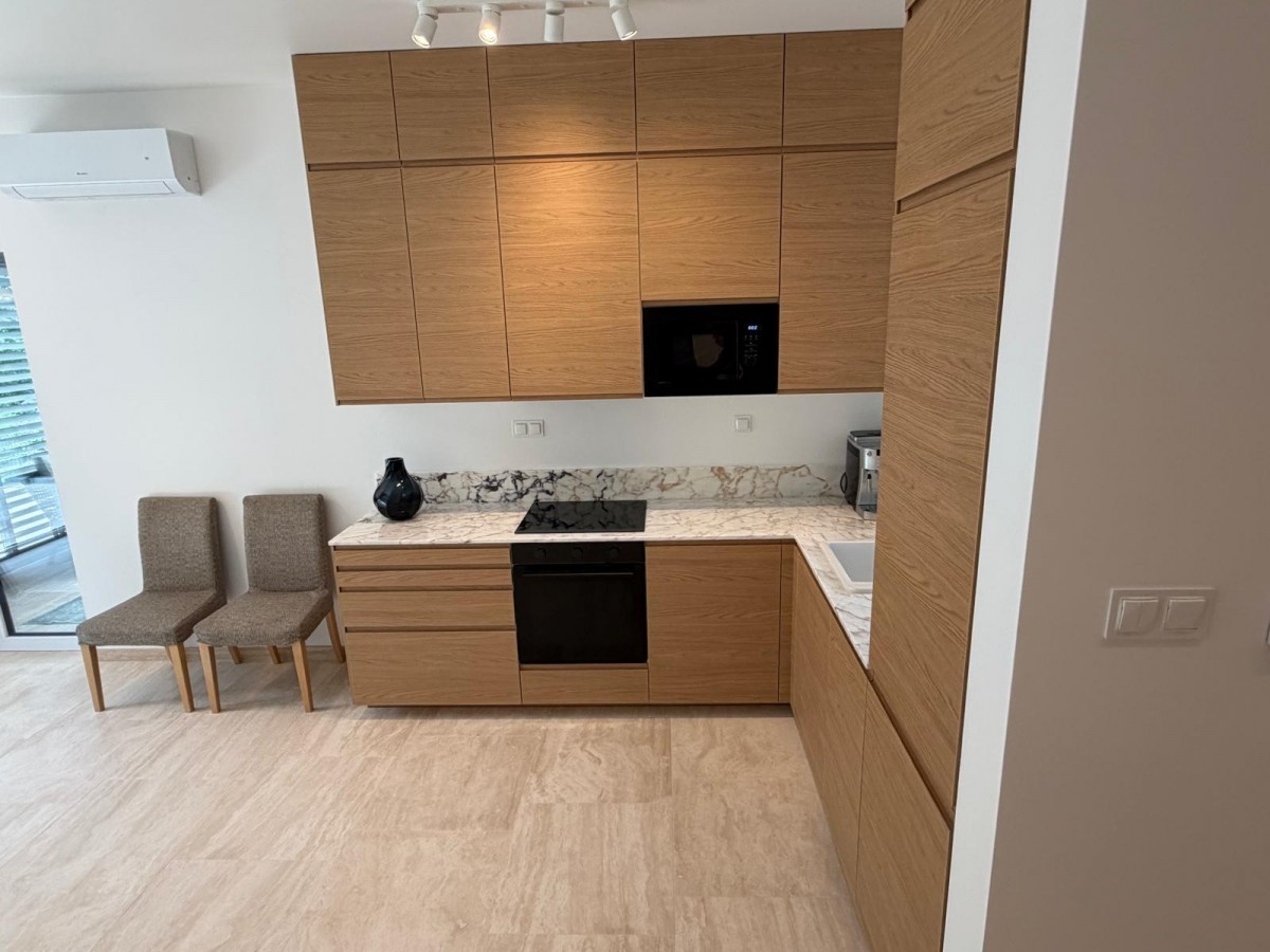 Nowoczesny dom 125 m² + taras 40 m² blisko lasu — zdjęcie 5