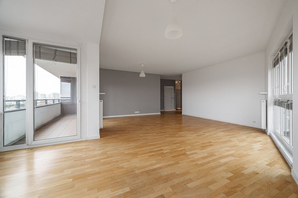 Ostatnie piętro/2 balkony/Parking! — zdjęcie 3