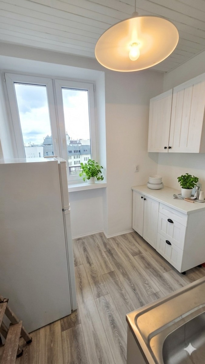 Pańska, 3 pokoje, , balkon, Rondo ONZ — zdjęcie 5
