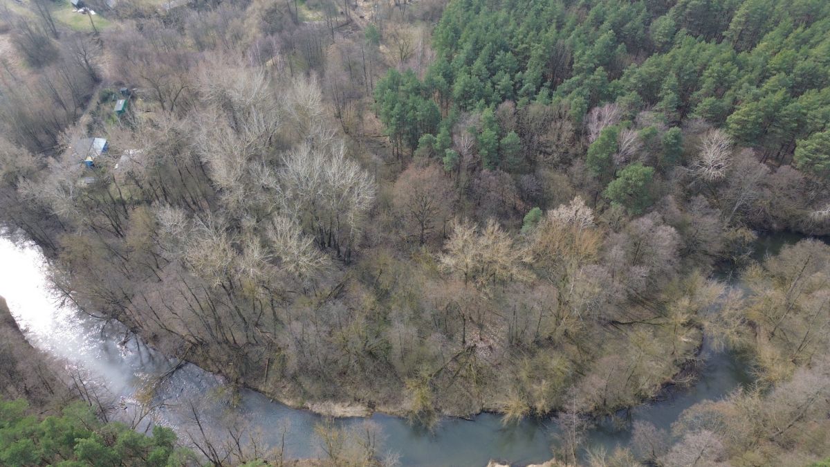 Budowlana w OTWOCKU z dostępem do rzeki ŚWIDER — zdjęcie 5