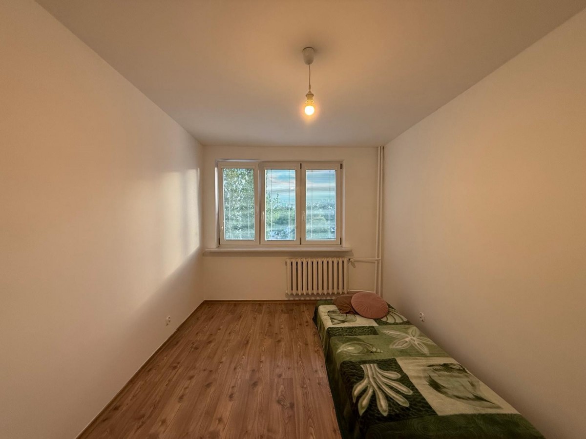3 pokoje w Legionowie na zielonym osiedlu — zdjęcie 3