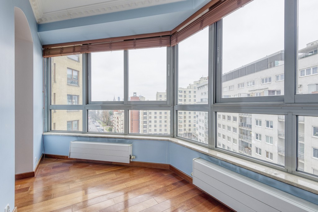 125 m² Śródmieście, metr,  promocyjna cena na dniu — zdjęcie 5