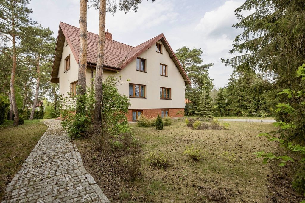 Grunt inwestycyjny z potencjałem podziału na 3dom — zdjęcie 4