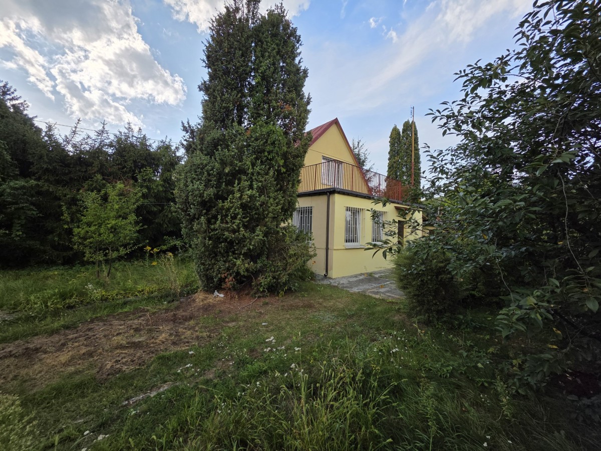 Połowa bliźniaka do remontu - Falenica — zdjęcie 1