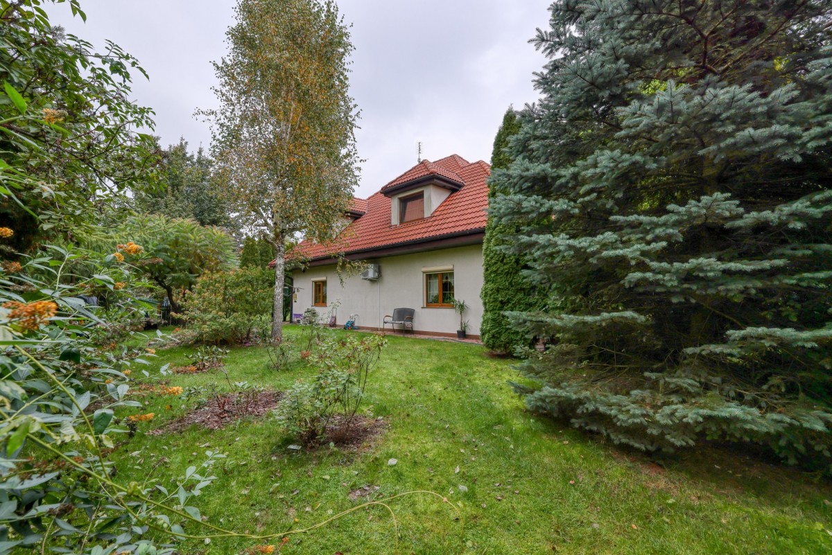 Dom wolnostojący w Duchnowie z działką 1339m — zdjęcie 3