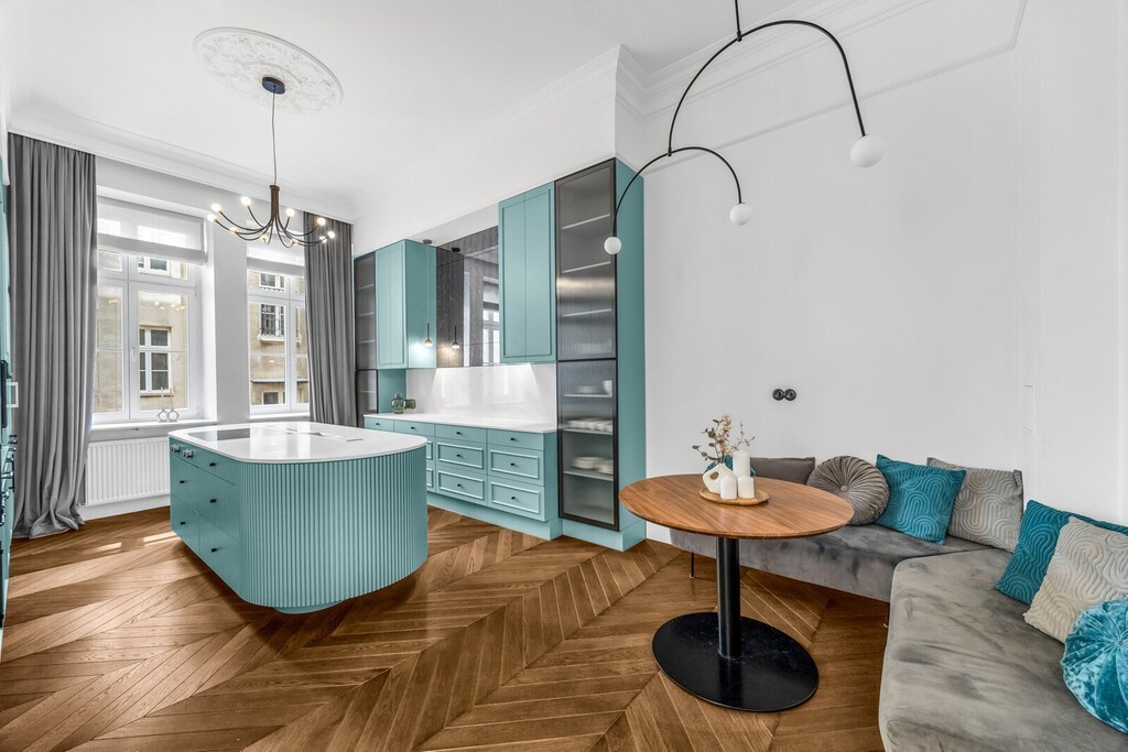 Luksusowy Apartament w Zabytkowej Kamienicy. — zdjęcie 2