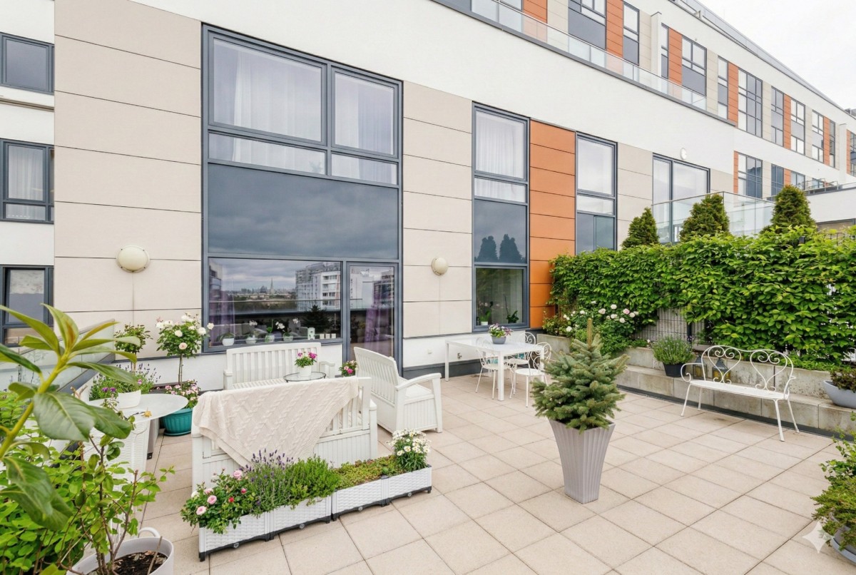 Apartament w ścisłym centrum Warszawy — zdjęcie 2