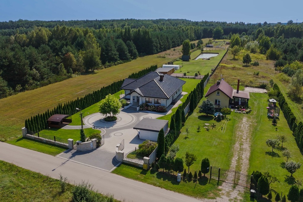 Pikny parterowy dom, dziaka 10000m — zdjęcie 2