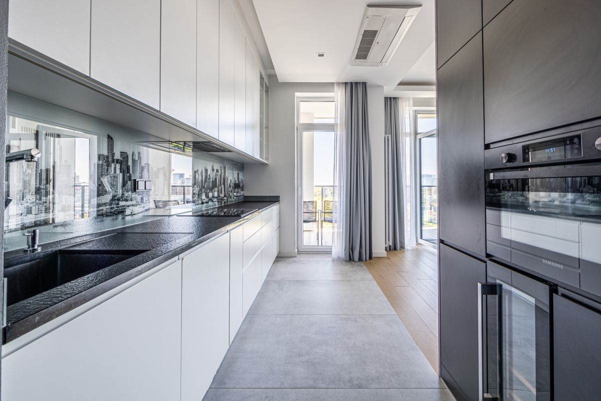 Żoliborz - Przestronny apartament z tarasem — zdjęcie 4